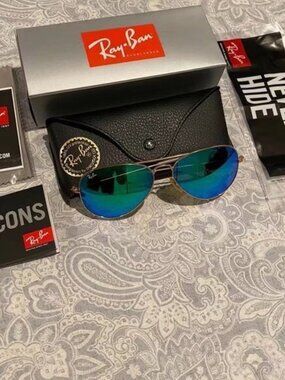 Ray-Ban 3025 Blue Aviator Sunglasses 58mm